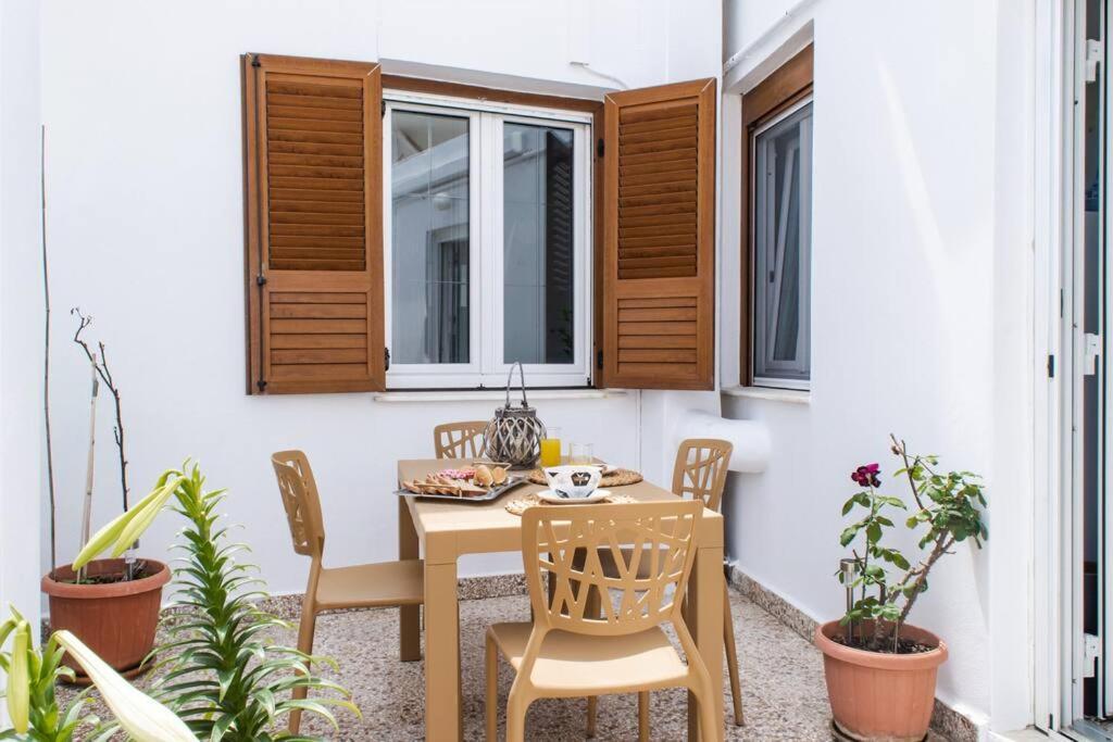 Castlevania- Traditional House In The Castle Naxos City ภายนอก รูปภาพ